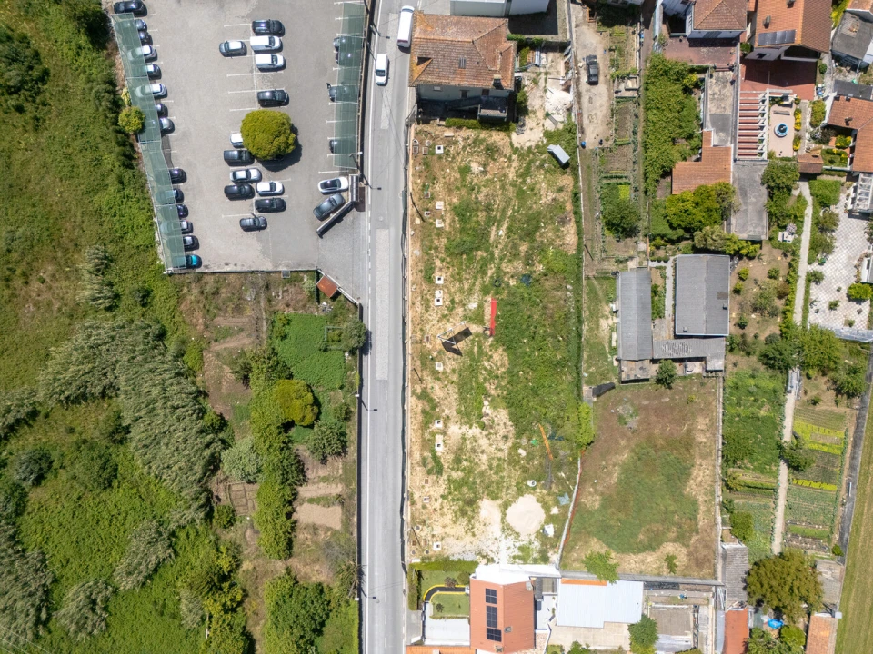 Terreno para Venda em Moreira Foto 10