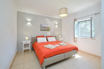 Quinta T9 para Venda em Santa Maria do Castelo e Santiago e Santa Susana