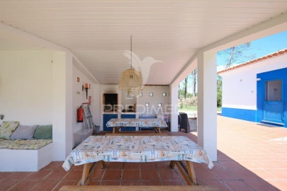 Quinta T9 para Venda em Santa Maria do Castelo e Santiago e Santa Susana