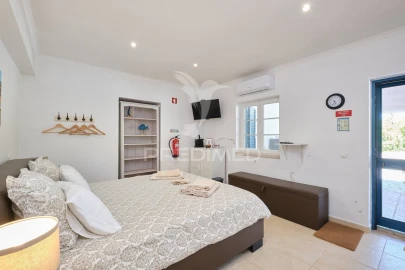 Quinta T9 para Venda em Santa Maria do Castelo e Santiago e Santa Susana