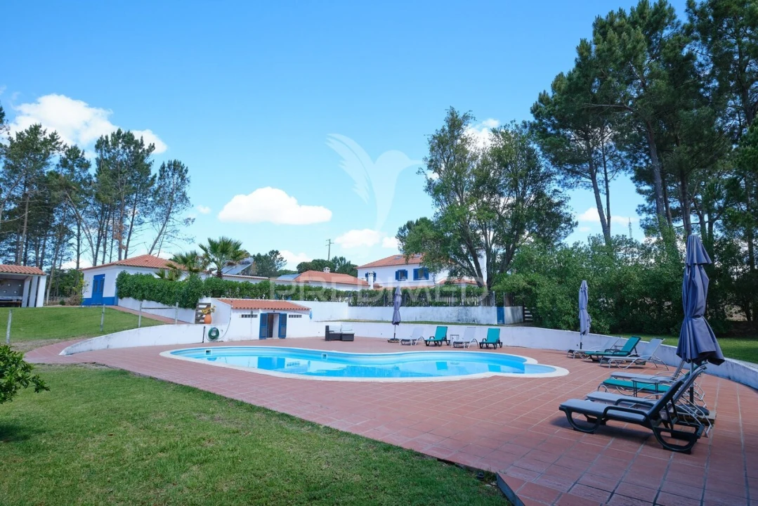 Quinta T9 para Venda em Santa Maria do Castelo e Santiago e Santa Susana Foto 33