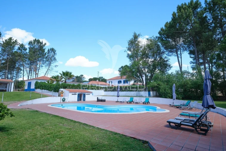 Quinta T9 para Venda em Santa Maria do Castelo e Santiago e Santa Susana Foto 33
