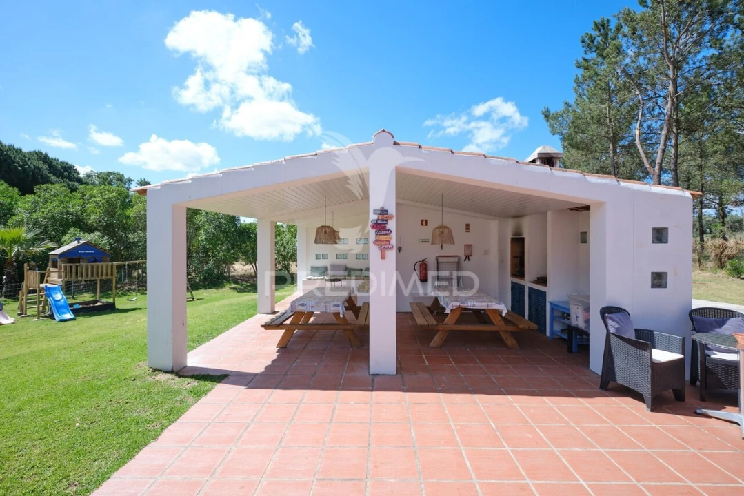 Quinta T9 para Venda em Santa Maria do Castelo e Santiago e Santa Susana Foto 35