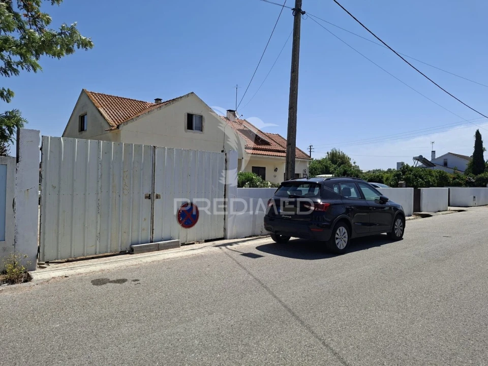 Moradia T3 para Venda em Salvaterra de Magos e Foros de Salvaterra Foto 2