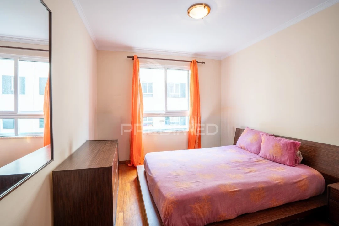 Apartamento T2 para Venda em Caniço Foto 4