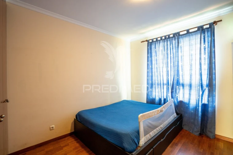 Apartamento T2 para Venda em Caniço Foto 7