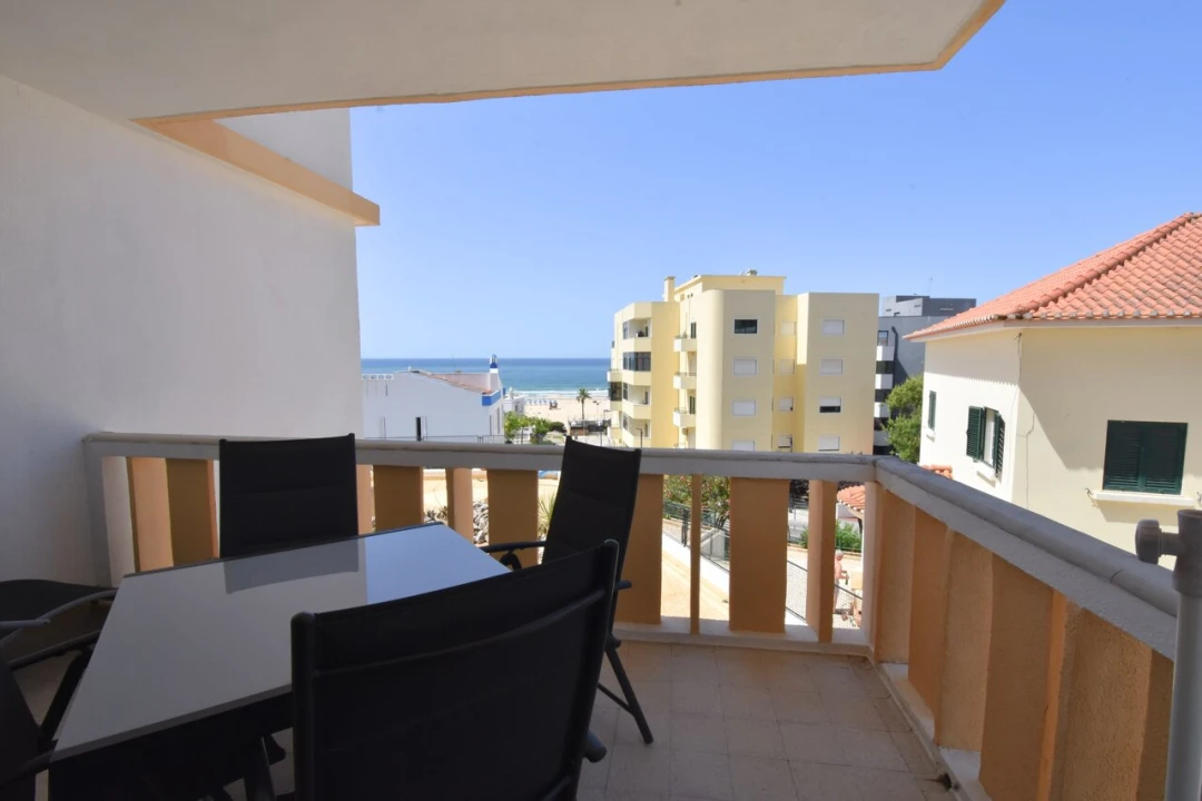 Apartamento T1 para Venda em Portimão Foto 4