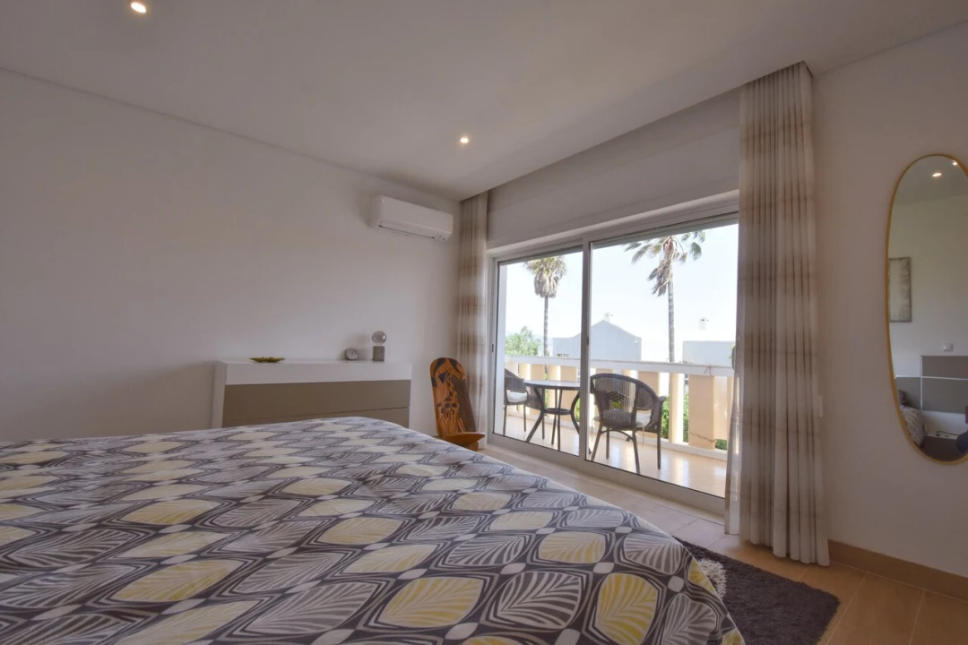 Apartamento T1 para Venda em Portimão Foto 14