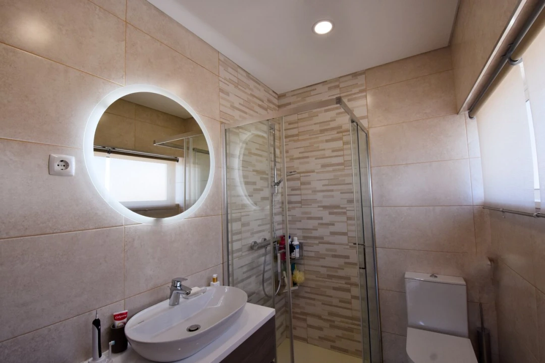 Apartamento T1 para Venda em Portimão Foto 16