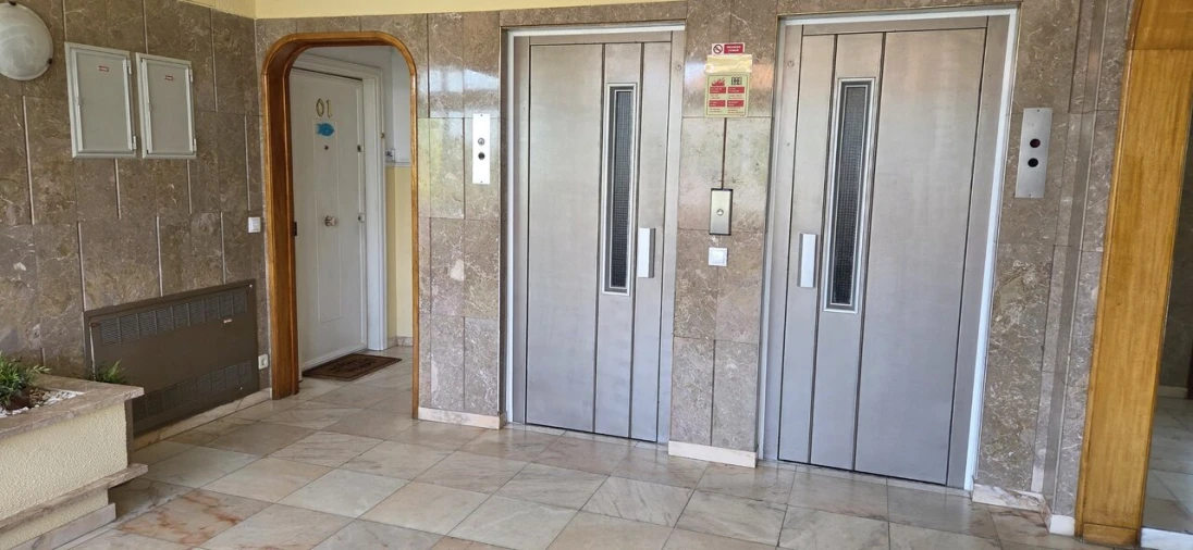 Apartamento T1 para Venda em Portimão Foto 26