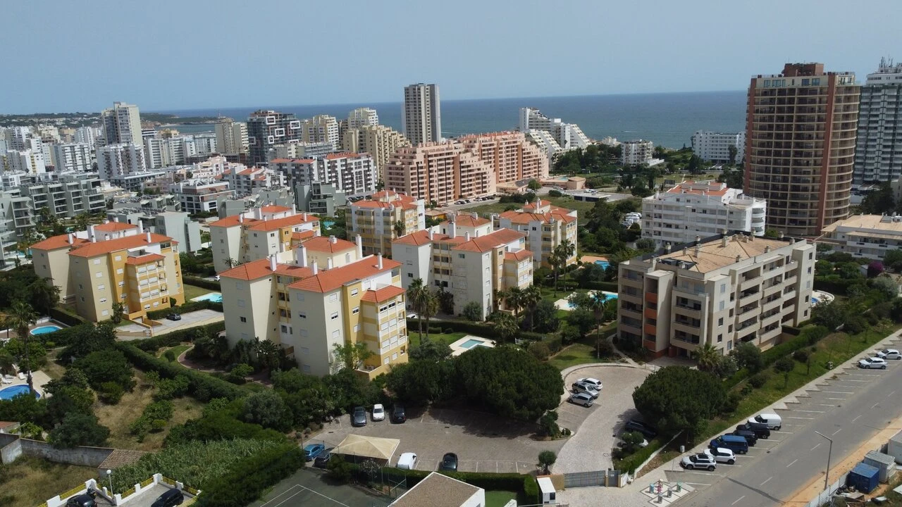 Apartamento T2 para Venda em Portimão Foto 21