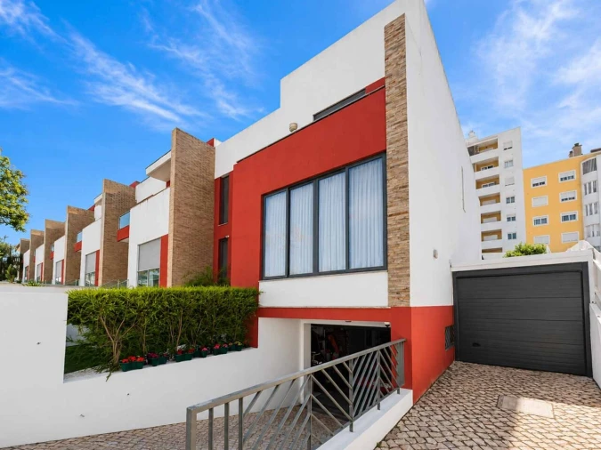 Moradia T3 para Venda em Portimão Foto 2