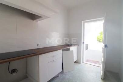 Moradia T3 para Venda em Bacelo e Senhora da Saúde