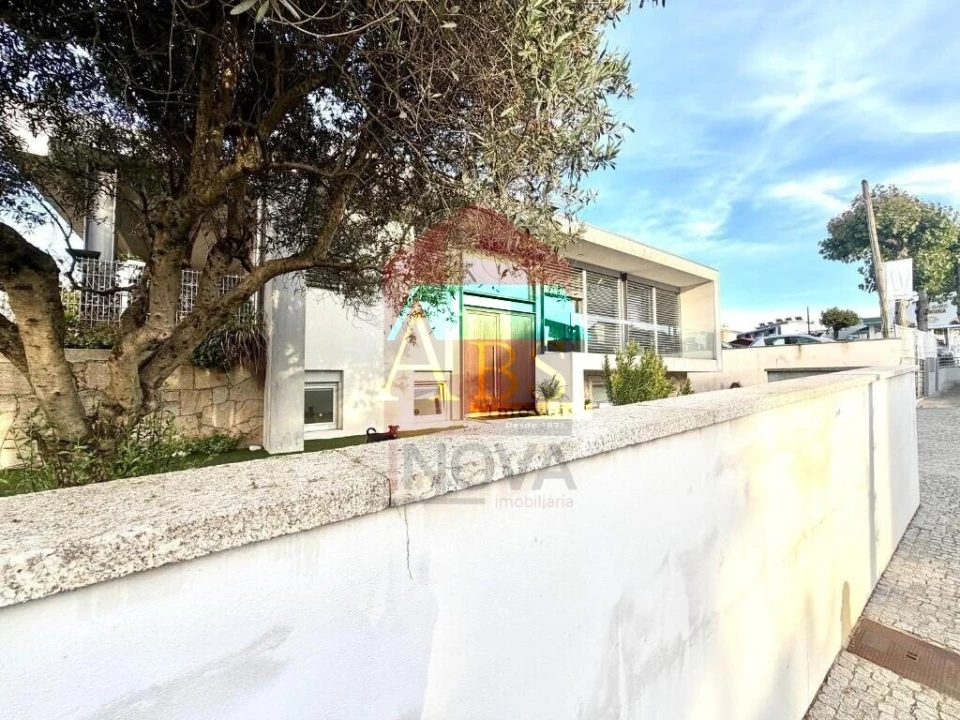 Moradia T3 para Venda em Vila Verde e Barbudo Foto 39