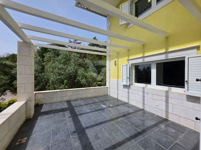 Moradia T7 para Venda em Queluz e Belas Foto 22
