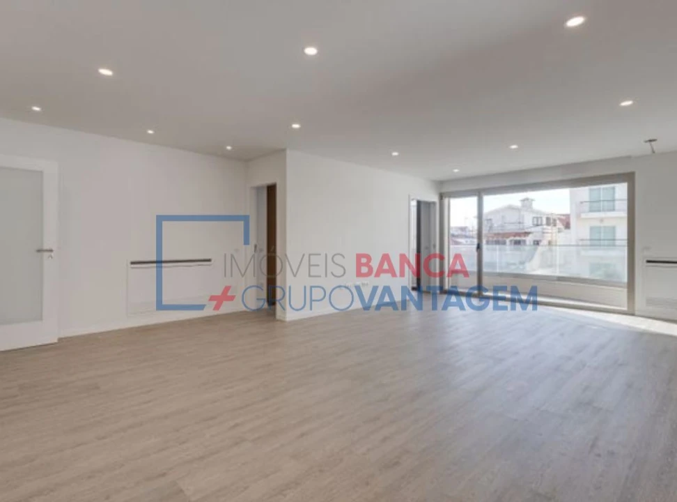 Apartamento T3 para Venda em Gafanha da Encarnação Foto 1