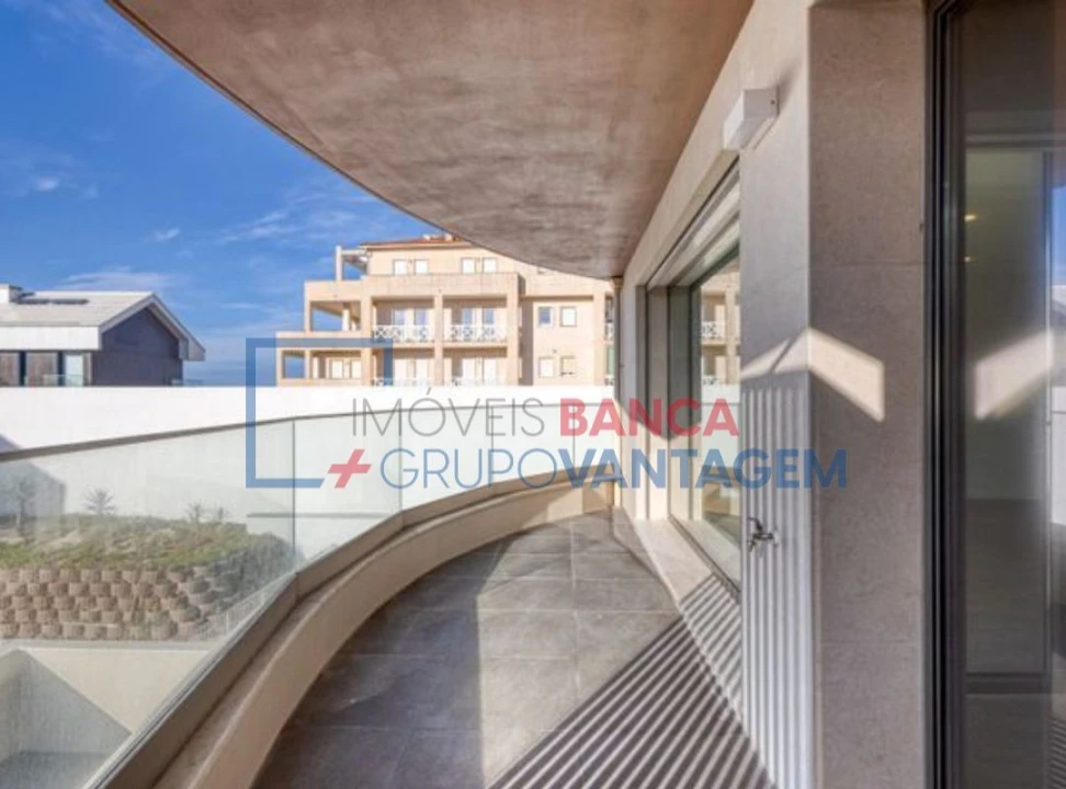 Apartamento T3 para Venda em Gafanha da Encarnação Foto 4