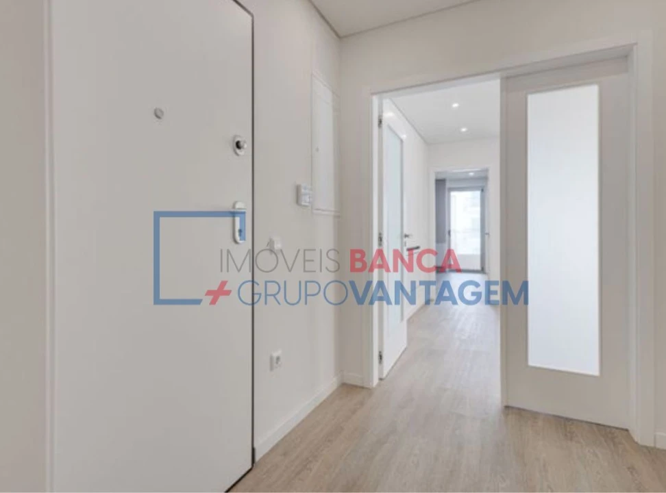 Apartamento T3 para Venda em Gafanha da Encarnação Foto 13