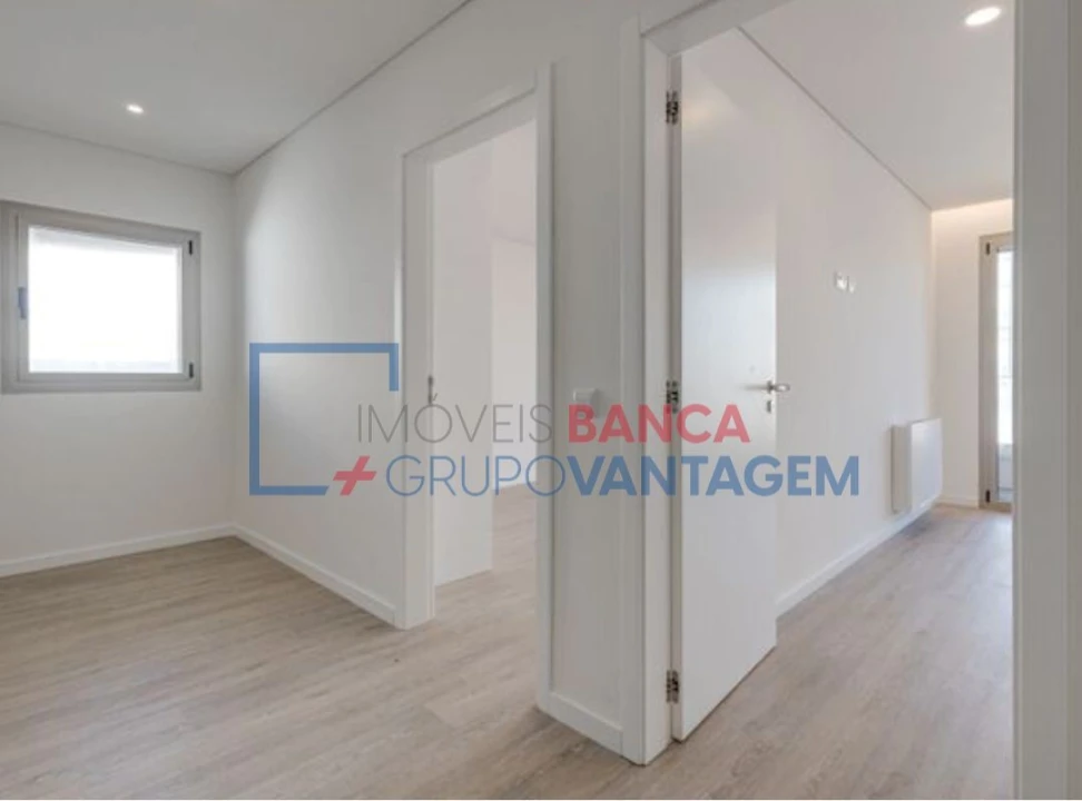 Apartamento T3 para Venda em Gafanha da Encarnação Foto 14