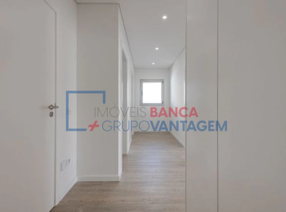Apartamento T3 para Venda em Gafanha da Encarnação Foto 15
