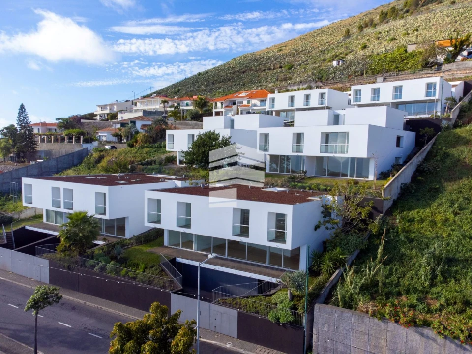 Moradia T3 para Venda em São Martinho Foto 19