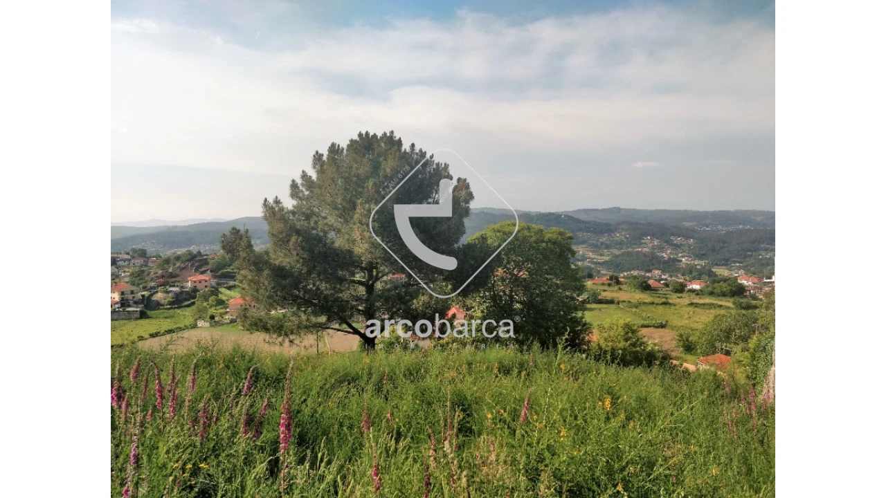 Terreno para Venda em Paredes de Coura e Resende Foto 2