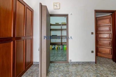 Moradia T7 para Venda em Gondomar (São Cosme), Valbom e Jovim
