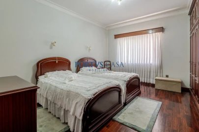 Moradia T7 para Venda em Gondomar (São Cosme), Valbom e Jovim