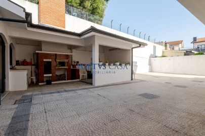 Moradia T7 para Venda em Gondomar (São Cosme), Valbom e Jovim