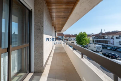 Moradia T7 para Venda em Gondomar (São Cosme), Valbom e Jovim
