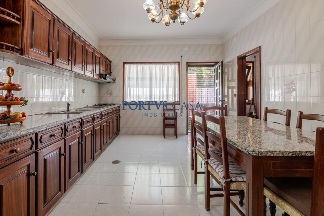 Moradia T7 para Venda em Gondomar (São Cosme), Valbom e Jovim Foto 28