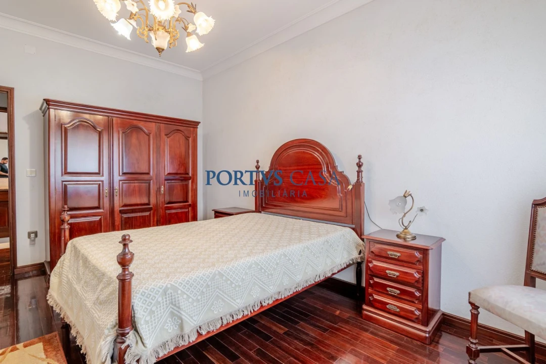 Moradia T7 para Venda em Gondomar (São Cosme), Valbom e Jovim Foto 48