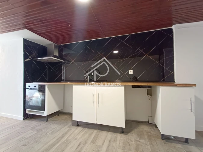 Moradia T2 para Venda em Lardosa Foto 2