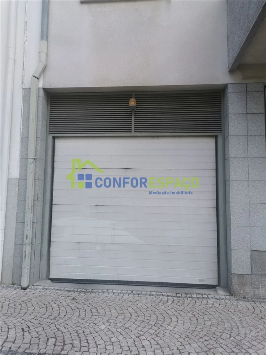 Garagem para Venda em Castelo Branco Foto 9