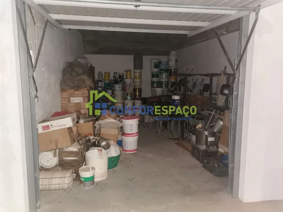Garagem para Venda em Castelo Branco Foto 1