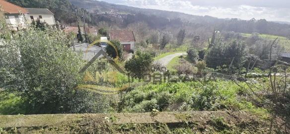 Moradia T2 para Venda em Quinchães