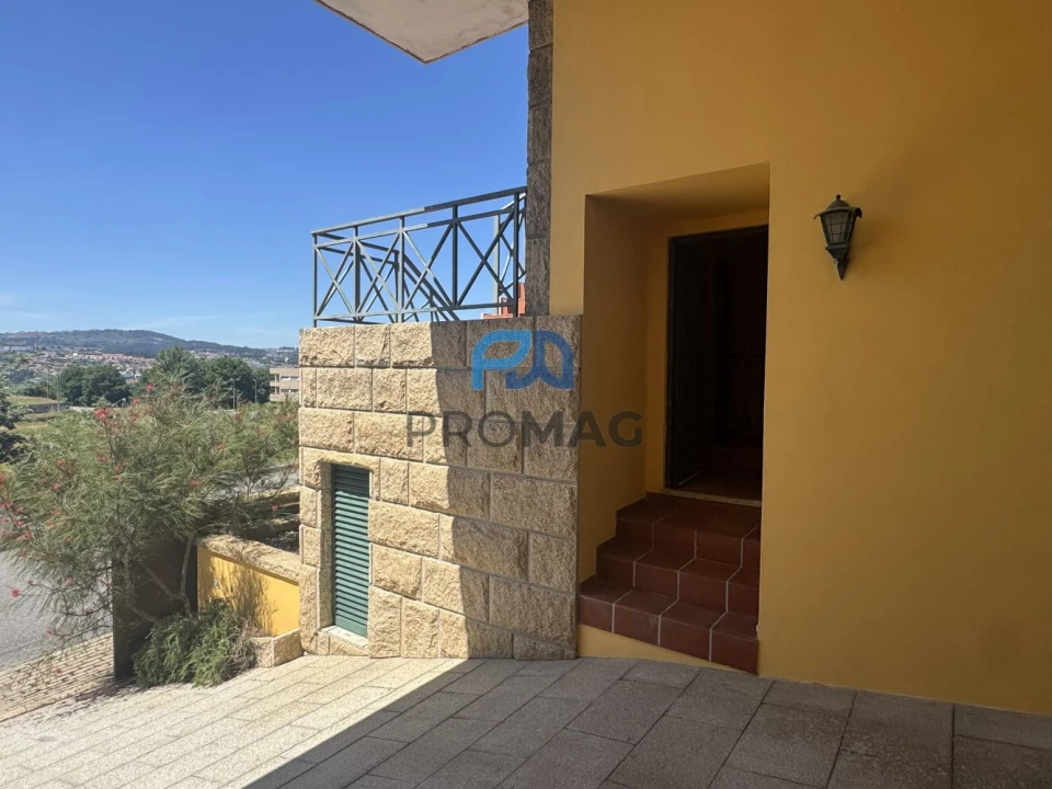 Moradia T5 para Venda em Amarante (São Gonçalo), Madalena, Cepelos e Gatão Foto 6