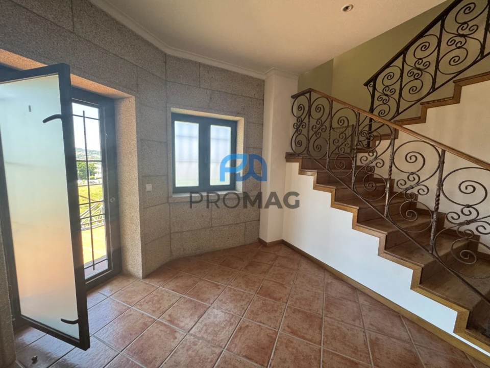 Moradia T5 para Venda em Amarante (São Gonçalo), Madalena, Cepelos e Gatão Foto 17