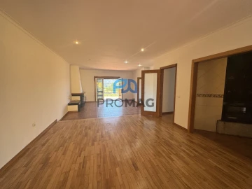 Moradia T5 para Venda em Amarante (São Gonçalo), Madalena, Cepelos e Gatão