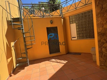 Moradia T5 para Venda em Amarante (São Gonçalo), Madalena, Cepelos e Gatão