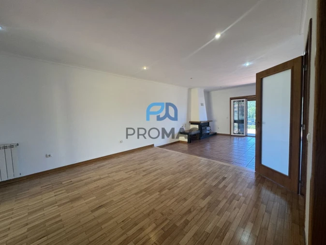 Moradia T5 para Venda em Amarante (São Gonçalo), Madalena, Cepelos e Gatão Foto 13
