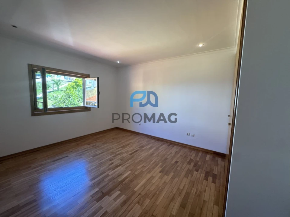 Moradia T5 para Venda em Amarante (São Gonçalo), Madalena, Cepelos e Gatão Foto 42