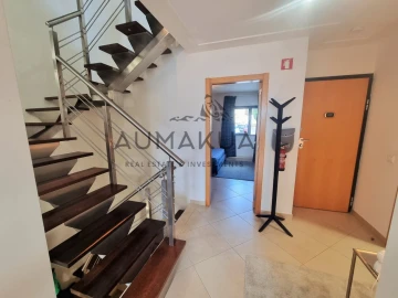 Moradia T4 para Venda em Quarteira