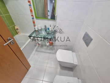 Moradia T4 para Venda em Quarteira