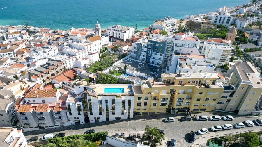 Prédio para Venda em Albufeira e Olhos de Água