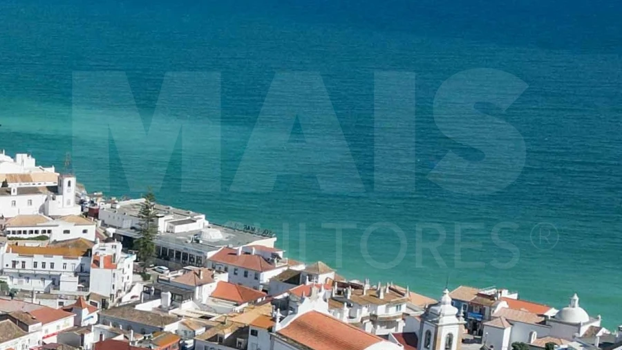 Prédio para Venda em Albufeira e Olhos de Água