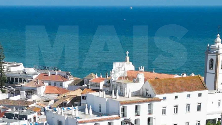 Prédio para Venda em Albufeira e Olhos de Água