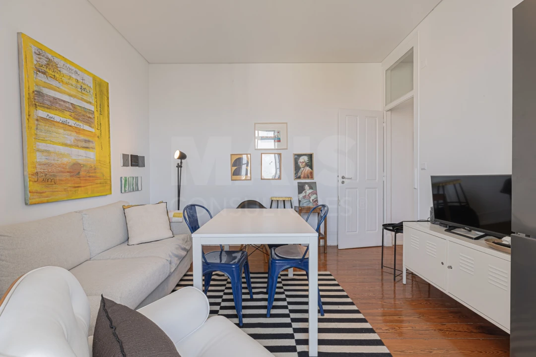 Apartamento T6 para Venda em Alcantara Foto 7
