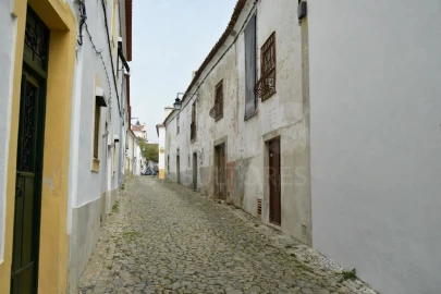 Prédio para Venda em Évora (São Mamede, Sé, São Pedro e Santo Antão)