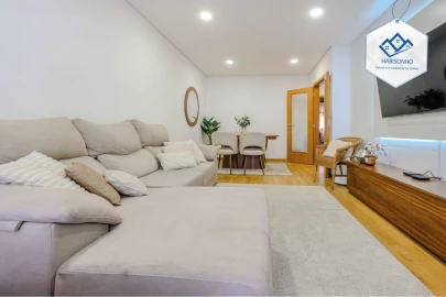 Apartamento T2 para Venda em Fânzeres e São Pedro da Cova
